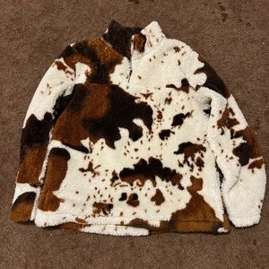 Cow print fuzzy half zip, small